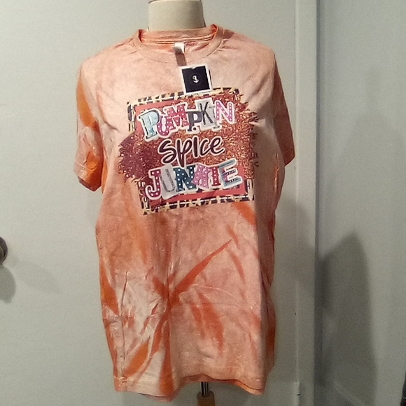 Pumpkin Spice Lovers Tee NWT - Picture 2 of 9